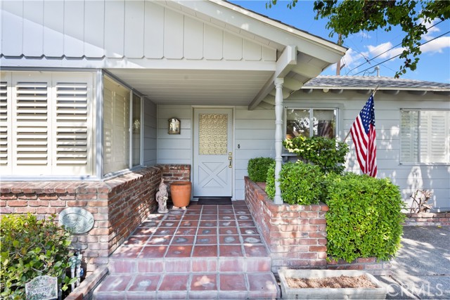 1234 S 5th Avenue, Arcadia CA: https://media.crmls.org/medias/cbf6f6a4-4cb3-4bb3-a36a-89b301bfb8df.jpg