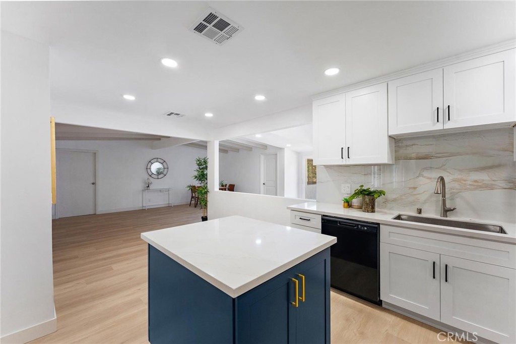 MLS #OC25184707 image #6