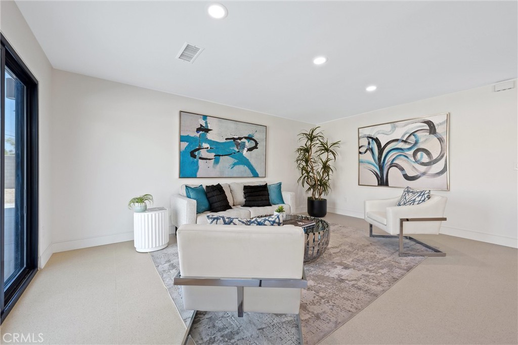 MLS #DW25265651 image #12