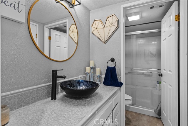 Detail Gallery Image 24 of 33 For 12929 Topaz Cir, Victorville,  CA 92392 - 5 Beds | 3 Baths