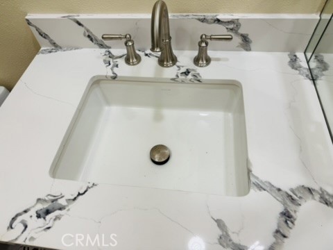 https://media.crmls.org/medias/cbf92d48-e422-4940-94e3-ff44ea1decdb.jpg?preset=X-Large