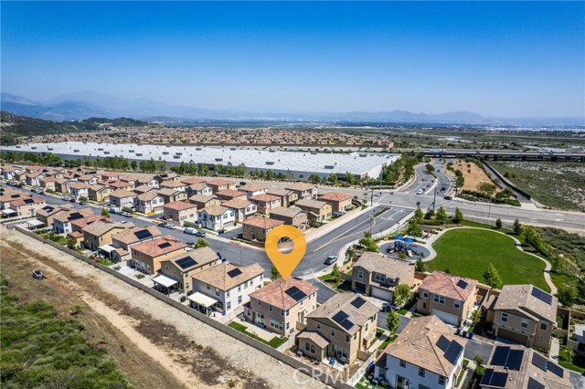 Detail Gallery Image 37 of 41 For 17100 Gray Pine Pl, San Bernardino,  CA 92407 - 3 Beds | 2/1 Baths