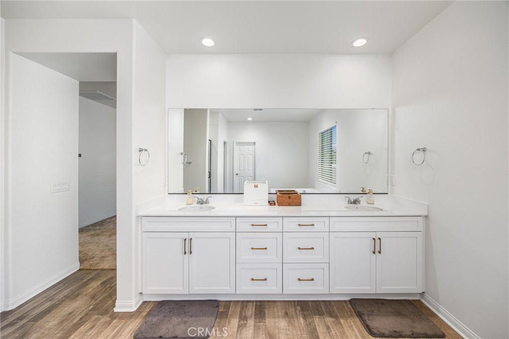 MLS #IG25228991 image #30