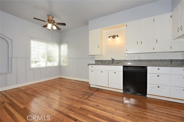 Detail Gallery Image 2 of 3 For 1250 N Mariposa, Hollywood,  CA 90029 - 1 Beds | 1 Baths