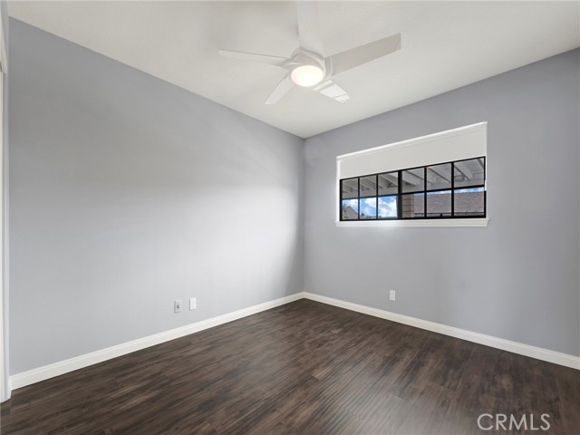 Detail Gallery Image 16 of 34 For 26721 Diaz Dr, Saugus,  CA 91350 - 4 Beds | 2 Baths