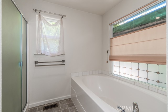 Detail Gallery Image 19 of 43 For 1035 Penelope Ct, Lakeport,  CA 95453 - 3 Beds | 2 Baths