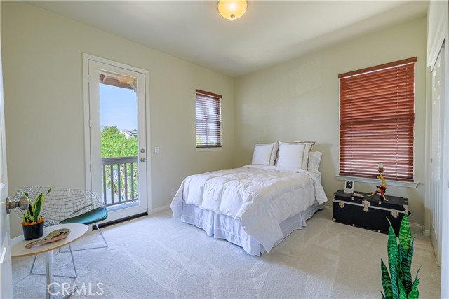 22 Modesto, Irvine CA: https://media.crmls.org/medias/cbfb95ac-b293-48ff-af0b-ac6c89f5c632.jpg