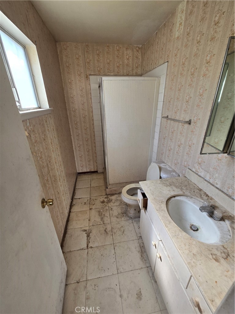 https://media.crmls.org/medias/cbfc51bd-5585-4493-b7b5-3687ec6fa924.jpg?preset=X-Large