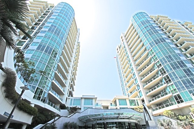 Browse active condo listings in MARQUEE AT PARK PLACE