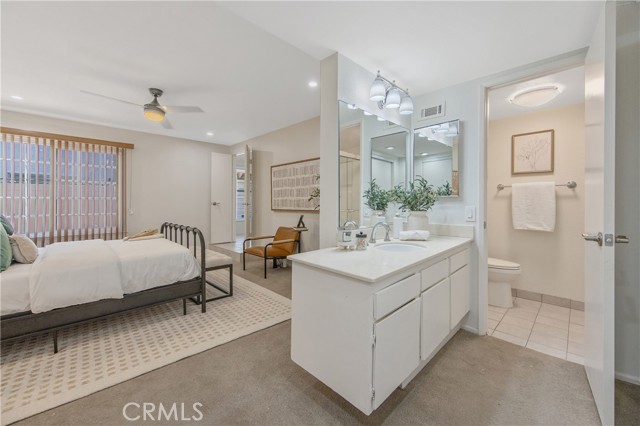 Detail Gallery Image 21 of 41 For 22810 Rio Chico Dr, Valencia,  CA 91354 - 4 Beds | 3 Baths