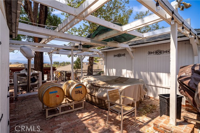 34150 Pauba Road, Temecula CA: https://media.crmls.org/medias/cbfe37e2-00d1-4d6f-b26d-1f738c439211.jpg