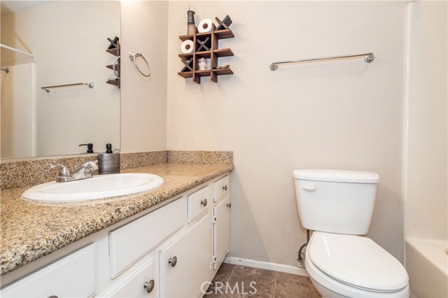 Detail Gallery Image 13 of 35 For 9505 Sylmar Ave #2,  Panorama City,  CA 91402 - 3 Beds | 2 Baths