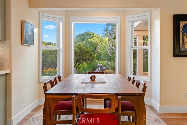 2035 Calle Pattito, Templeton CA: https://media.crmls.org/medias/cbfea0b0-a8e6-4c0a-a1c4-9e3f4afa34c1.jpg