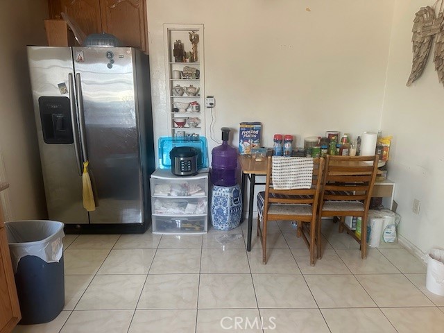641 W 48th Street, San Bernardino CA: https://media.crmls.org/medias/cbff0bcd-8646-4e2a-a24c-d64f8a8f3367.jpg