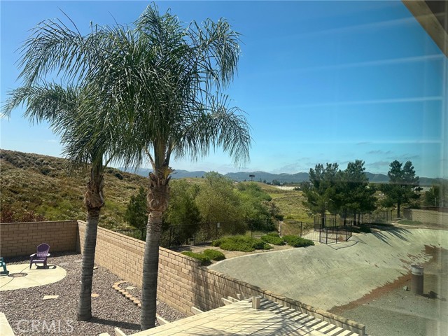 Detail Gallery Image 19 of 51 For 40606 Cartier St, Murrieta,  CA 92563 - 4 Beds | 2/1 Baths