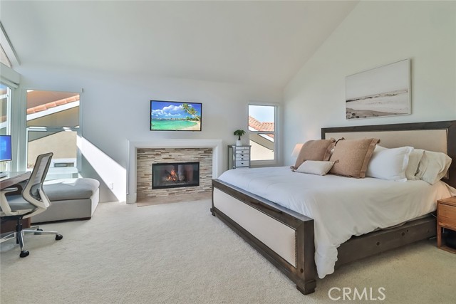 2505 Peachwood Place, Westlake Village CA: https://media.crmls.org/medias/cc01fe3e-be1d-492e-a9de-fee96d3a39d7.jpg