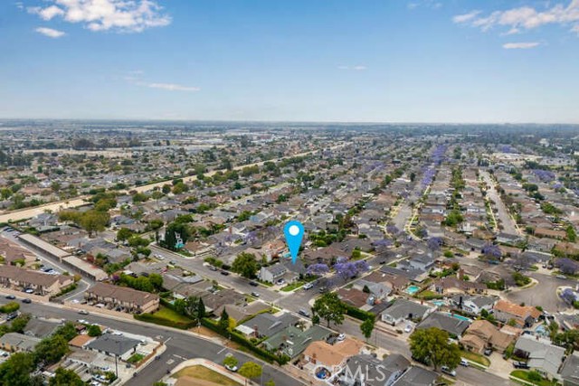 3650 Claremore Avenue, Long Beach CA: https://media.crmls.org/medias/cc0252ba-cf2d-4dc4-89a9-5b5e5cb4d5c1.jpg