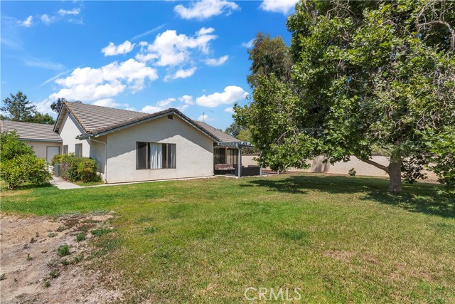 41402 Willow Run Road, Temecula CA: https://media.crmls.org/medias/cc0302df-7a3d-4402-aca4-00a7136a7f40.jpg