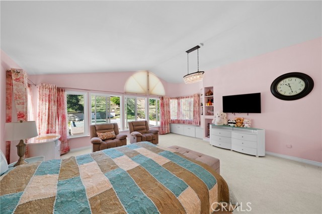 Detail Gallery Image 16 of 58 For 24301 Sunnycrest Ct, Diamond Bar,  CA 91765 - 4 Beds | 3/1 Baths