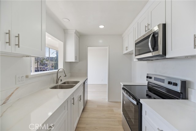Detail Gallery Image 24 of 71 For 505 Cedar Ave 2a,  Long Beach,  CA 90802 - 2 Beds | 2 Baths