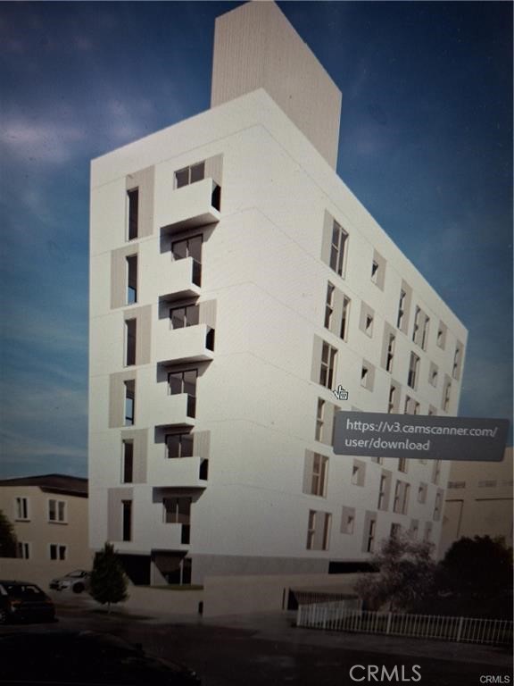 Duplex at 964 S Catalina
