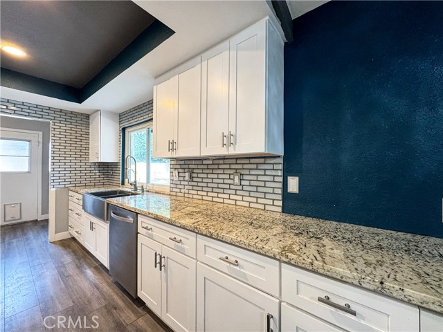 Detail Gallery Image 8 of 44 For 43158 San Mateo Way, Hemet,  CA 92544 - 3 Beds | 2 Baths