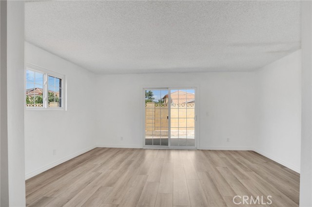4739 Helmgate Drive, El Monte CA: https://media.crmls.org/medias/cc0848cc-6a5d-4491-80cc-f4f50ae7e1e3.jpg