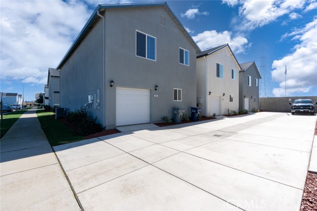 Detail Gallery Image 39 of 41 For 246 Montage, Merced,  CA 95348 - 4 Beds | 4 Baths