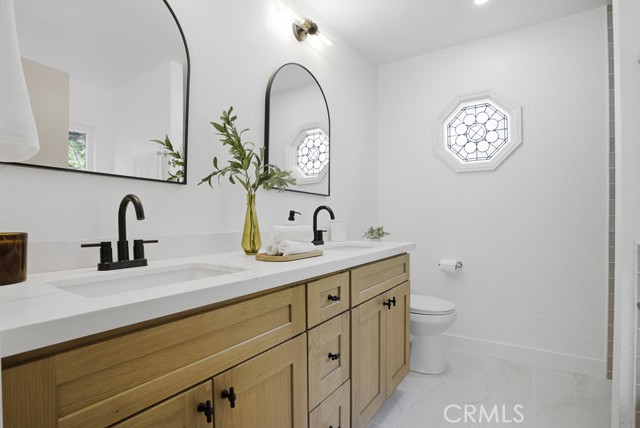 Detail Gallery Image 21 of 52 For 1069 Belleza St, Camarillo,  CA 93012 - 2 Beds | 2 Baths