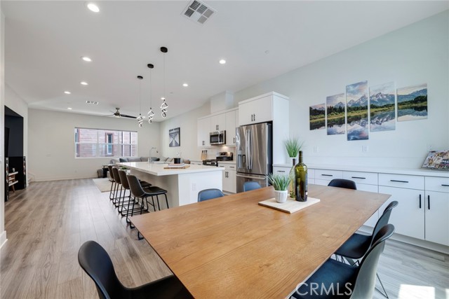 Detail Gallery Image 20 of 48 For 987 E Mason Ln #130,  Anaheim,  CA 92805 - 4 Beds | 3/1 Baths