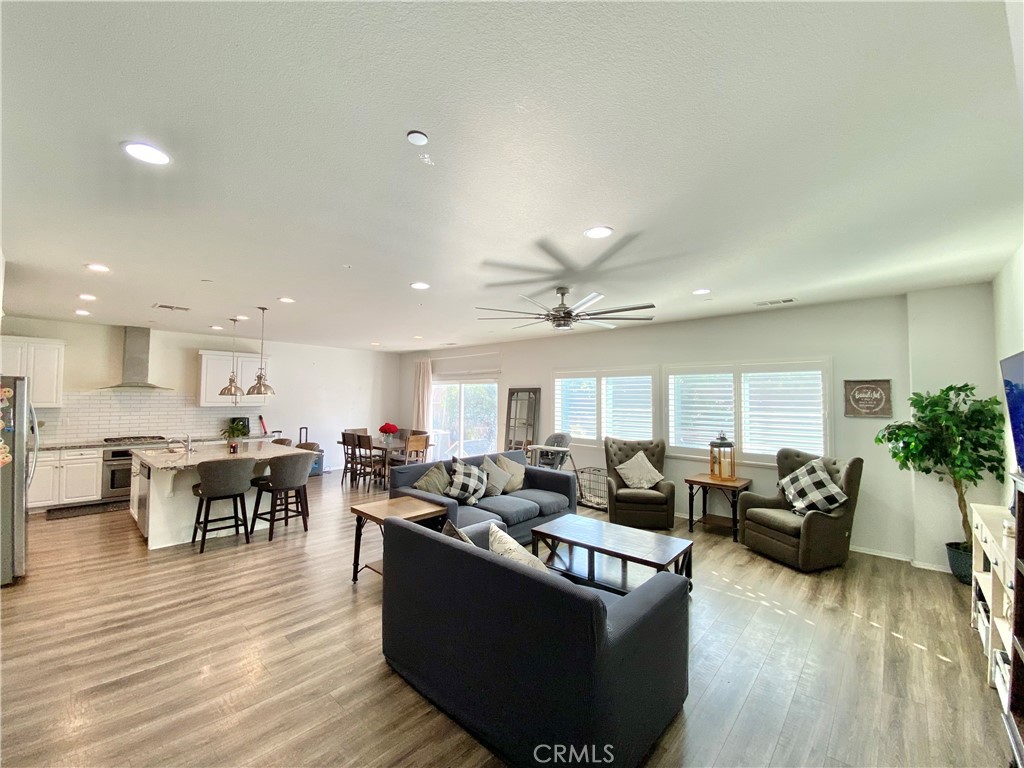 3325 Quarry Drive