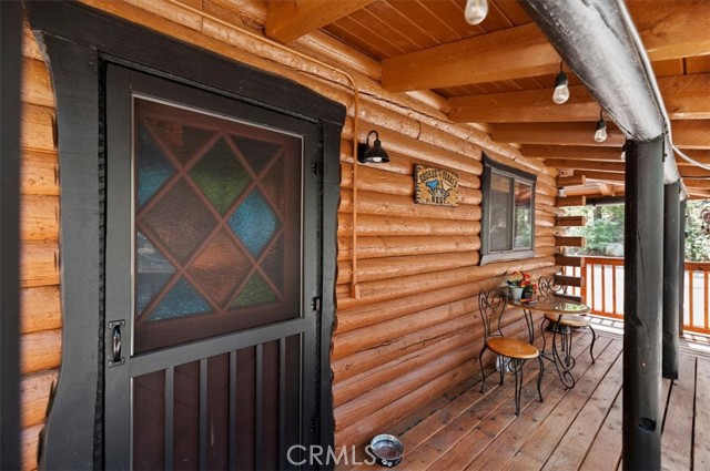 Detail Gallery Image 9 of 53 For 2424 Spruce Dr, Running Springs,  CA 92382 - 3 Beds | 2 Baths