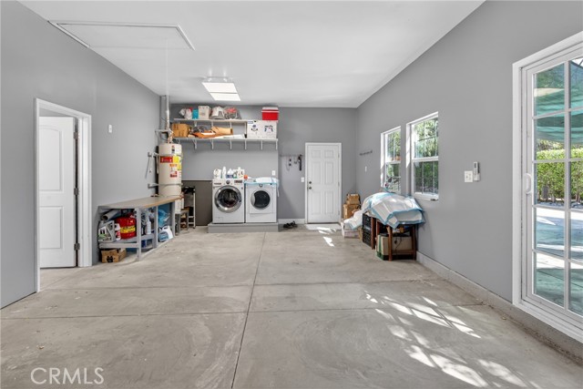 Detail Gallery Image 4 of 31 For 10353 Oro Vista, Sunland,  CA 91040 - 2 Beds | 2 Baths