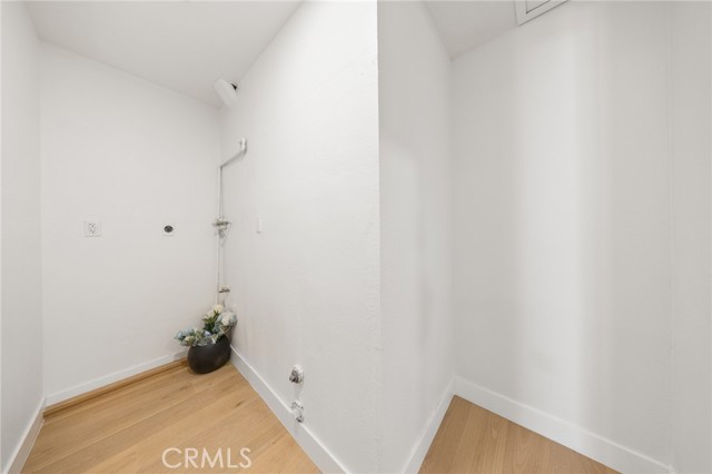 12284 Circula Panorama, Santa Ana CA: https://media.crmls.org/medias/cc0a2852-ba2f-44d3-afe7-6dca96bb07ca.jpg