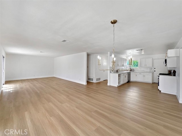 Detail Gallery Image 6 of 16 For 11730 Ambrosio, Desert Hot Springs,  CA 92240 - 3 Beds | 2 Baths