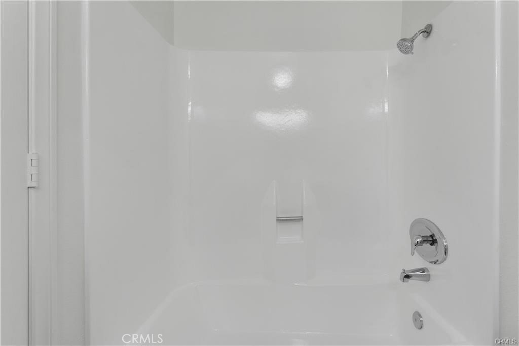 https://media.crmls.org/medias/cc0a6500-4ee8-4370-bdd4-df49396dacbf.jpg?preset=X-Large