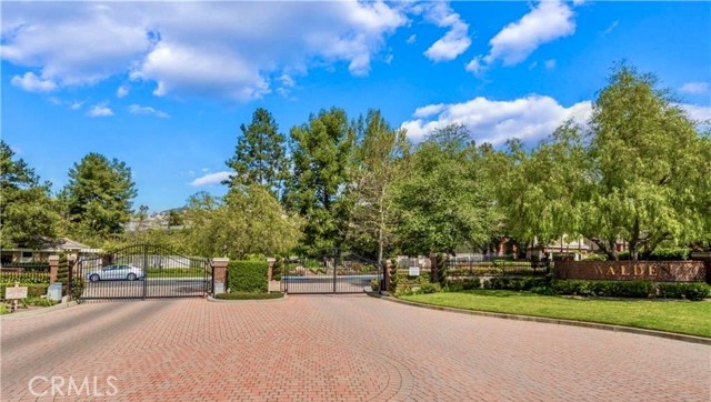 32052 WEEPING WILLOW Street, Rancho Santa Margarita CA: https://media.crmls.org/medias/cc0ad52a-93af-4bed-89bc-062f1d3738b4.jpg