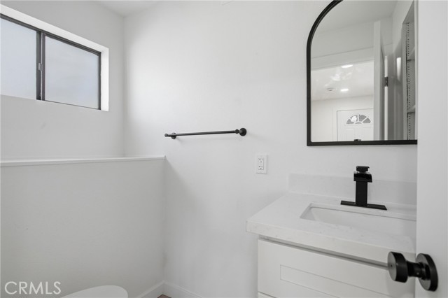 Detail Gallery Image 19 of 47 For 2386 Independence Ln, Running Springs,  CA 92382 - 2 Beds | 1/1 Baths