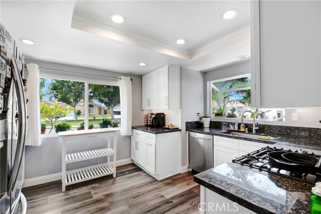 2671 N River Trail Road, Orange CA: https://media.crmls.org/medias/cc0bb15b-87f2-4e93-99b7-662b0393fe2a.jpg