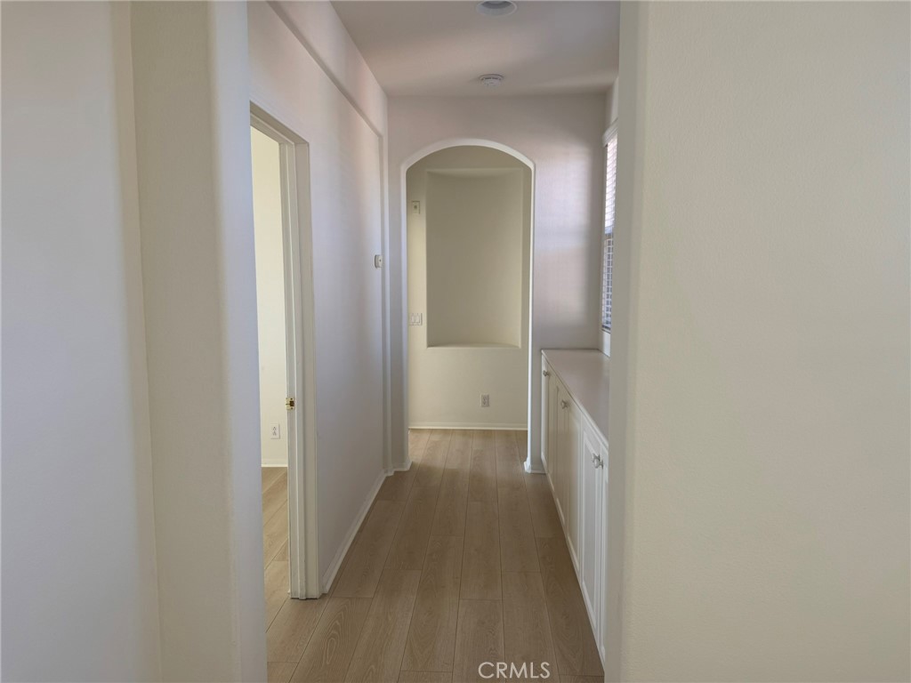 https://media.crmls.org/medias/cc0c1163-06dd-450b-a14a-9de175e988e5.jpg?preset=X-Large