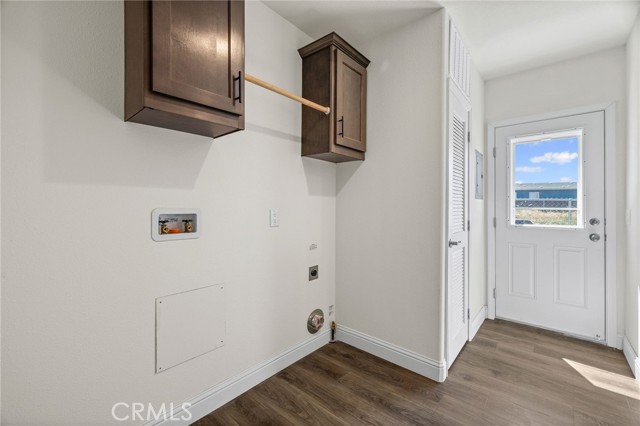 13872 S Park Drive, Magalia CA: https://media.crmls.org/medias/cc0c32f3-0791-4a80-888a-c68885899255.jpg