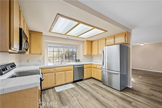 30340 Channel Way Drive, Canyon Lake CA: https://media.crmls.org/medias/cc0d3858-e0da-4a13-bd57-455dbadfb5c1.jpg