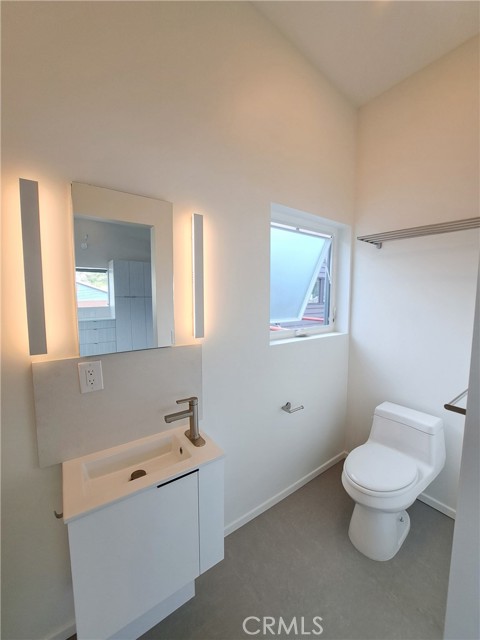 Detail Gallery Image 11 of 23 For 161 N Garden St, Ventura,  CA 93001 - 1 Beds | 2 Baths