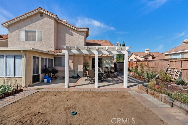 429 Colfax Circle, Corona CA: https://media.crmls.org/medias/cc0d6a56-3583-4924-b295-1d652173f94d.jpg