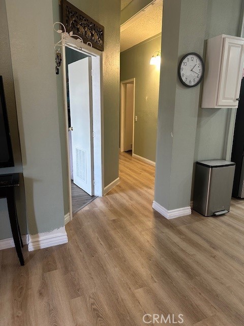 2300 S Lewis Street, Anaheim CA: https://media.crmls.org/medias/cc0e244c-a7fe-4bb5-9643-1354b1794b71.jpg