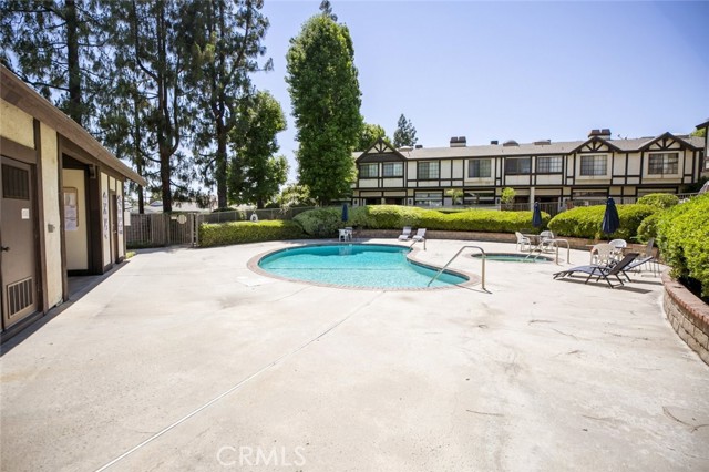 Detail Gallery Image 35 of 41 For 20737 Roscoe Bld #102,  Winnetka,  CA 91306 - 3 Beds | 3 Baths