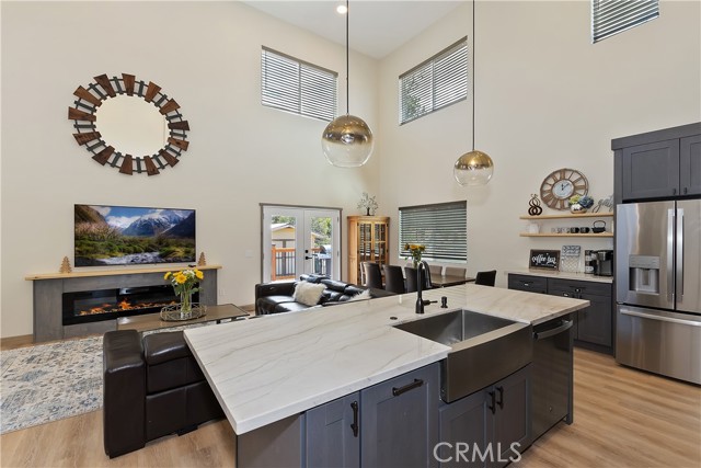 1215 Valley View Drive, Big Bear City CA: https://media.crmls.org/medias/cc0f9068-b667-482d-963f-67e683122c04.jpg