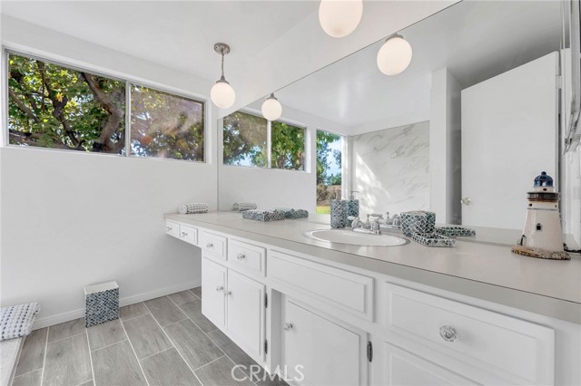 Detail Gallery Image 29 of 47 For 17244 Barneston Ct, Granada Hills,  CA 91344 - 3 Beds | 2 Baths