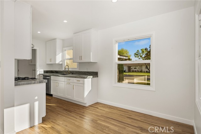 Detail Gallery Image 12 of 31 For 425 E Everett, Orange,  CA 92867 - 3 Beds | 1 Baths