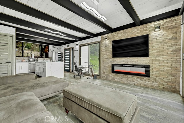 Detail Gallery Image 24 of 55 For 4256 Rosario Rd, Woodland Hills,  CA 91364 - 4 Beds | 2 Baths